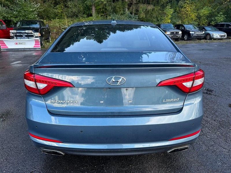 2017 Hyundai Sonata LimitedImage 14