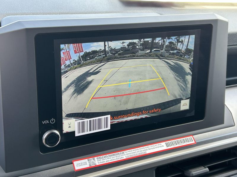 New 2025 Toyota 4Runner SR5Image 18