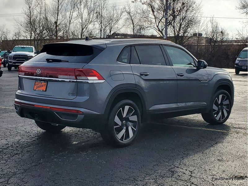 Used 2025 Volkswagen Atlas Cross Sport 2.0T SE w/Technology