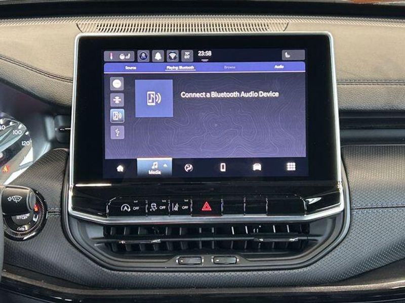 New 2026 Jeep Compass Latitude Altitude 4x4Image 13