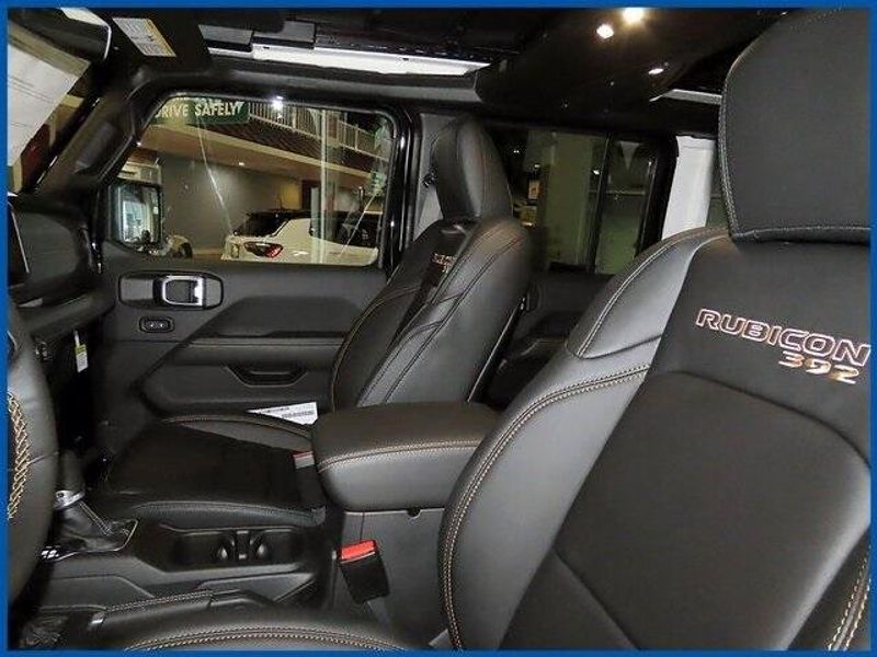 2025 Jeep Wrangler Rubicon 392Image 15