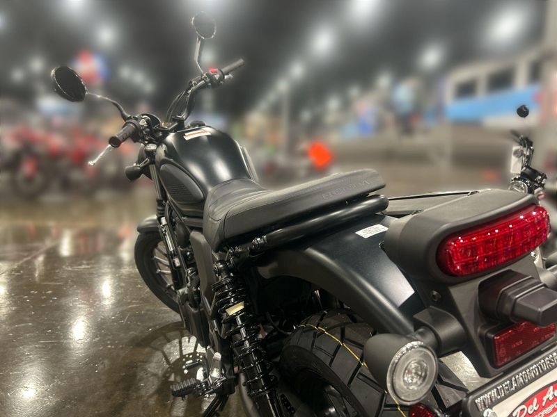 New 2025 Honda SCL500 Image 20