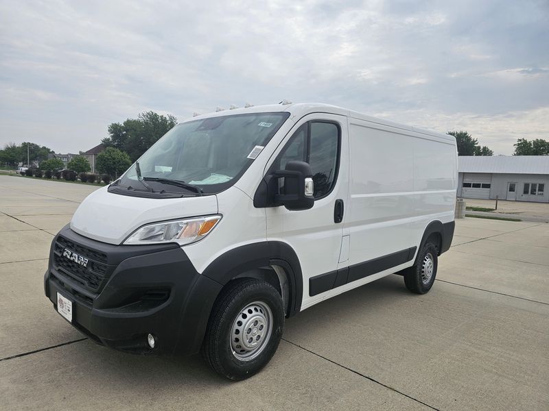 New 2025 RAM ProMaster Cargo Van TradesmanImage 4