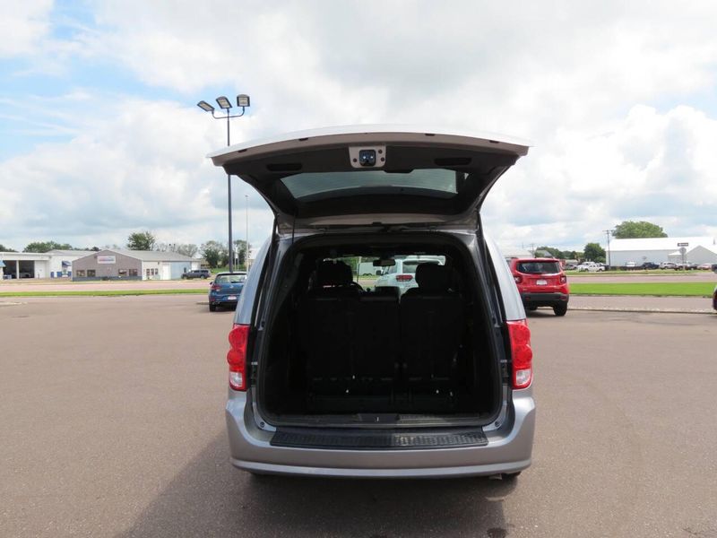 Used 2019 Dodge Grand Caravan SXT 35th Anniversary Edition 4dr Mini VanImage 28