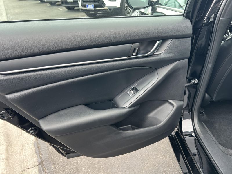Used 2022 Honda Accord Sedan SportImage 19