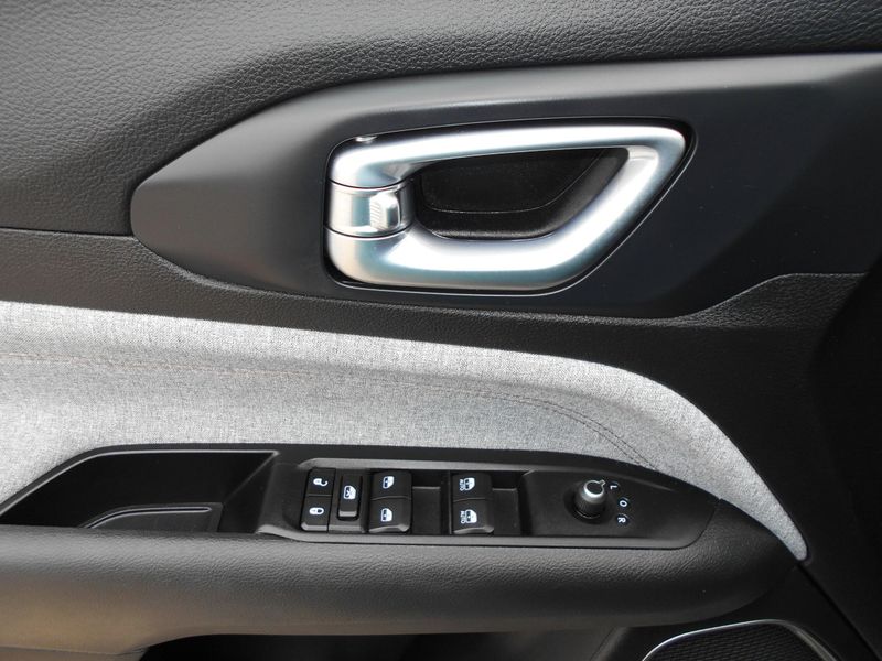 2022 Jeep Compass Latitude LuxImage 21