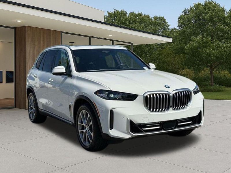 Used 2024 BMW X5 xDrive40iImage 4