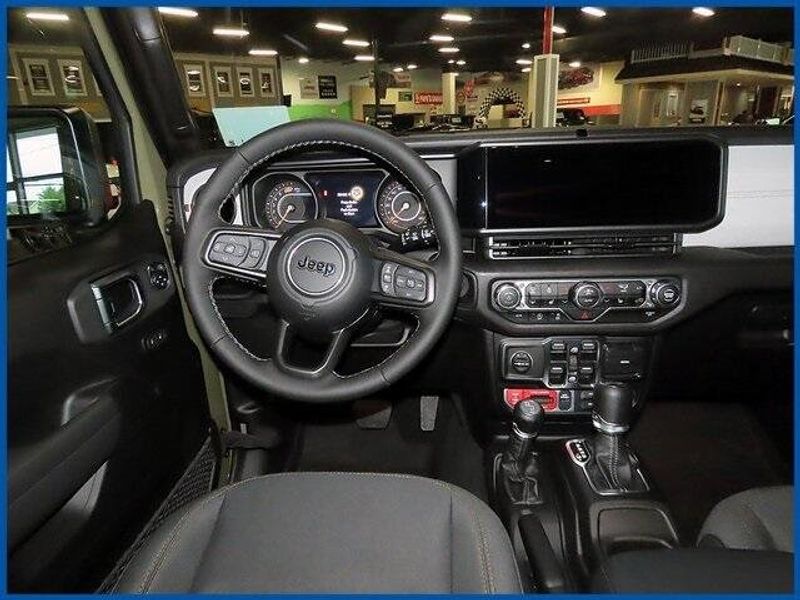 2025 Jeep Wrangler WillysImage 8