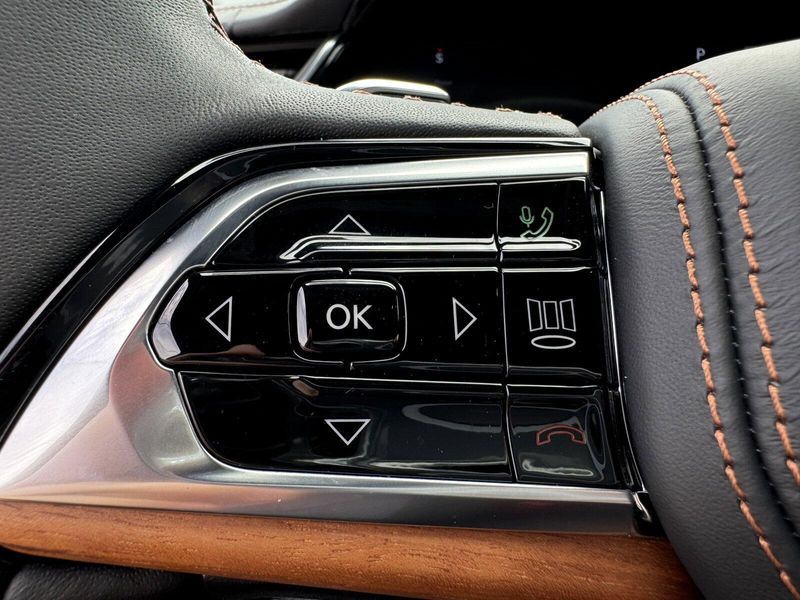 2024 Jeep Grand Cherokee 4xe Summit ReserveImage 26