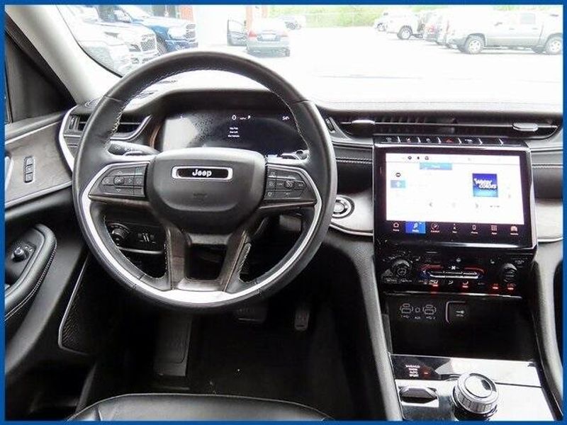 2022 Jeep Grand Cherokee LimitedImage 11