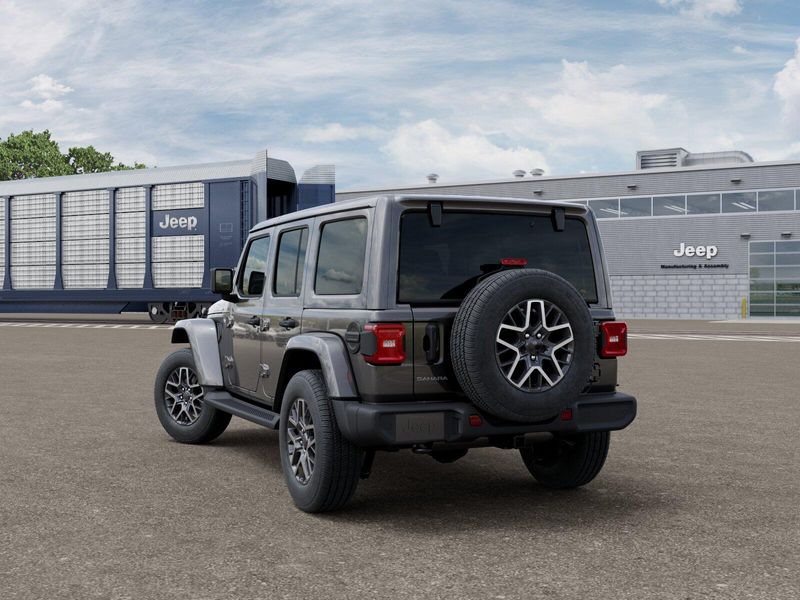 New 2026 Jeep Wrangler 4-door SaharaImage 3