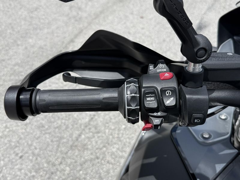 2022 BMW R 1250 GS Adventure
