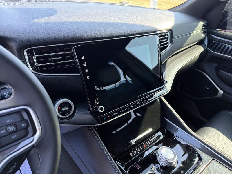 2024 Jeep Wagoneer Series 1Image 28