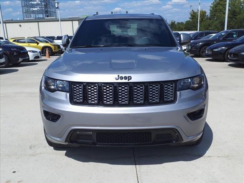 2018 Jeep Grand Cherokee AltitudeImage 9