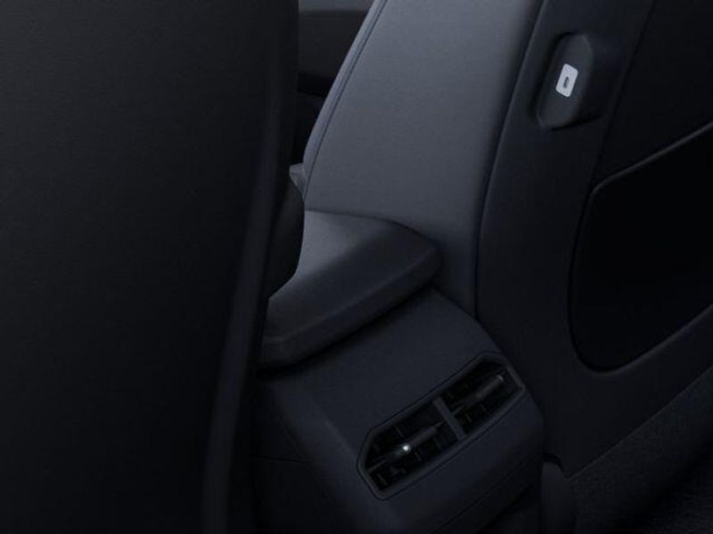 New 2027 Kia EV3 LandImage 27