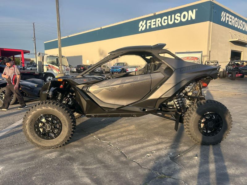 New 2026 Can-Am MAVERICK R X RS WITH SMART-SHOX 999T DCT Image 11