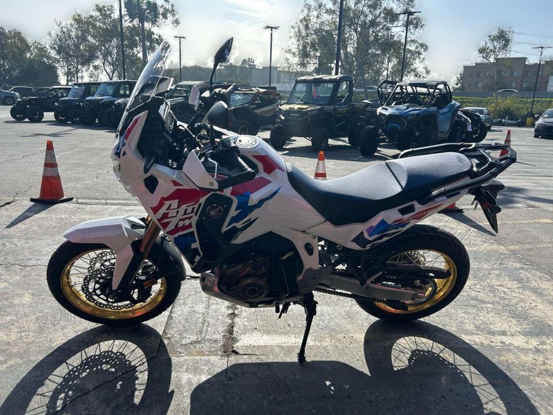 New 2025 Honda AFRICA TWIN ADV SP ES Image 20