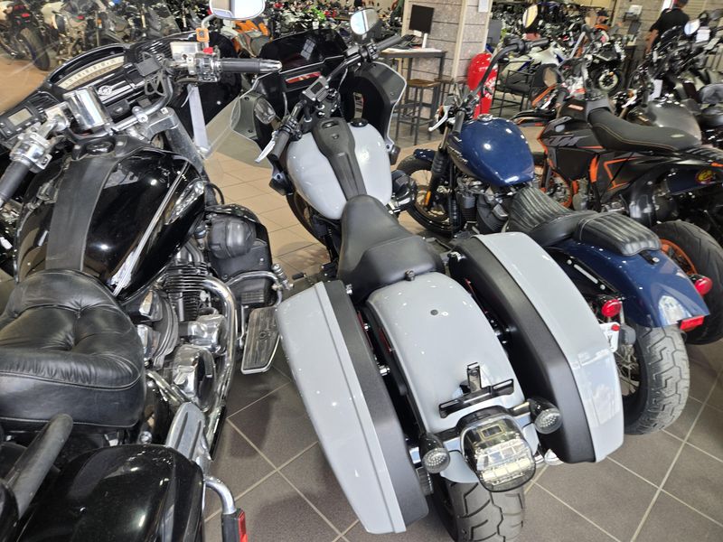 USED 2024 HARLEY SOFTAIL LOW RIDER ST Image 8