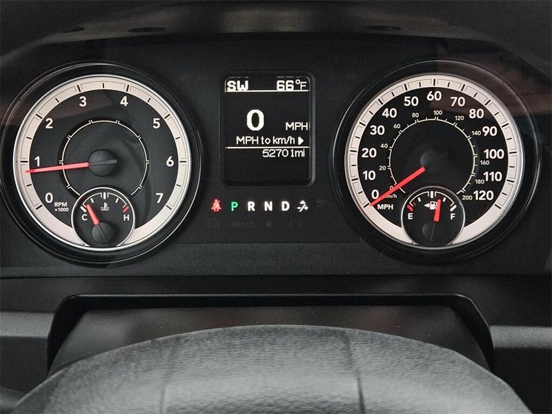 2022 RAM 1500 Classic SLTImage 21