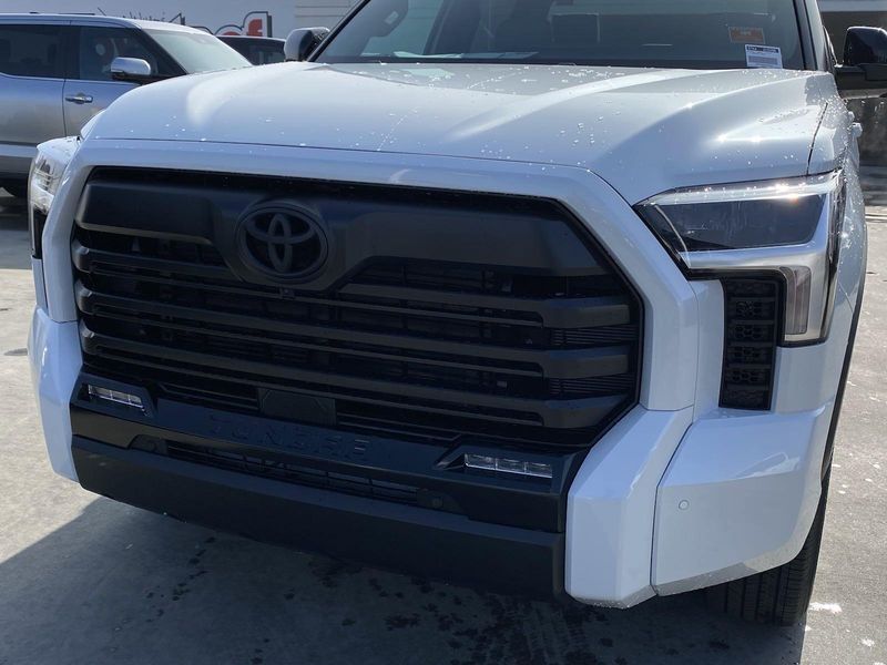 2025 Toyota Tundra LimitedImage 7