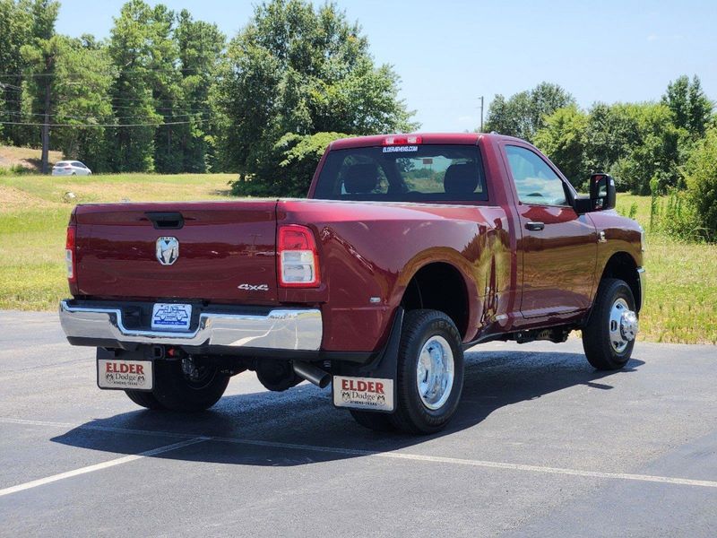 2024 RAM 3500 Tradesman Regular Cab 4x4 8