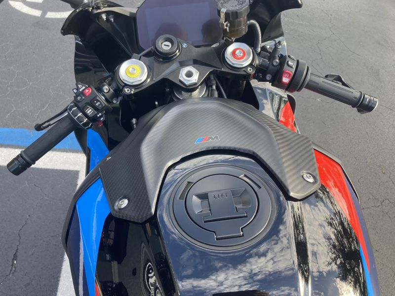 2026 BMW M 1000 RR
