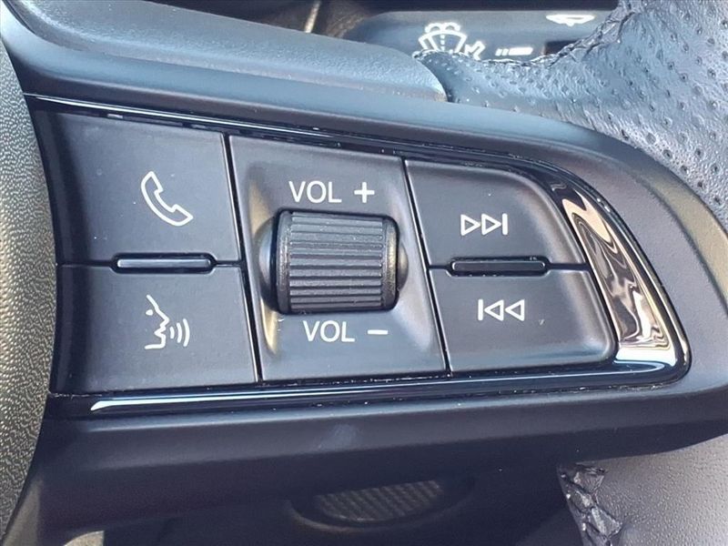 Used 2023 Alfa Romeo Giulia VeloceImage 23