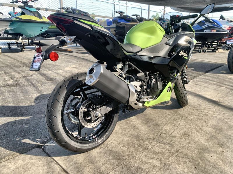 New 2026 Kawasaki NINJA 500 SE ABS Image 18