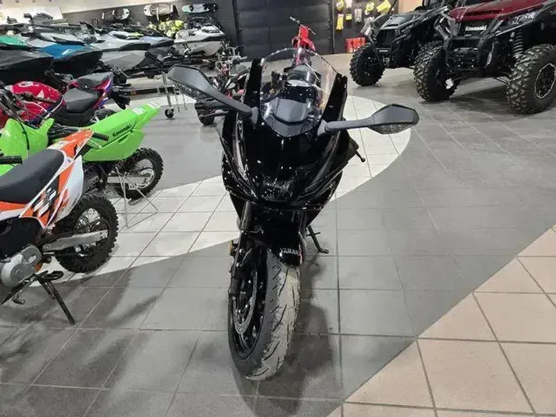 NEW 2026 YAMAHA YZFR7 Image 7