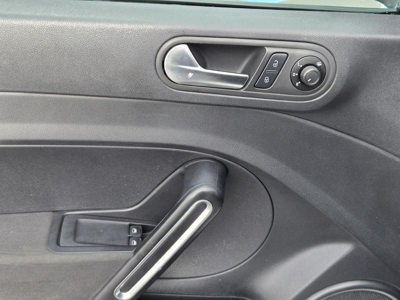 Used 2018 Volkswagen Beetle Coast Auto