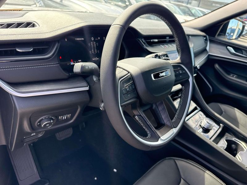 New 2026 Jeep Grand Cherokee Limited Reserve 4x4