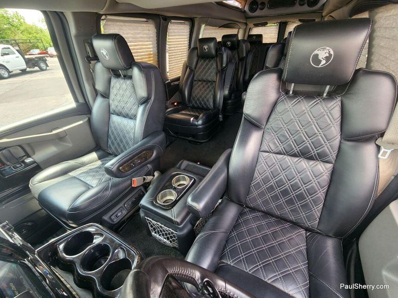 2020 GMC Savana Cargo Image 27