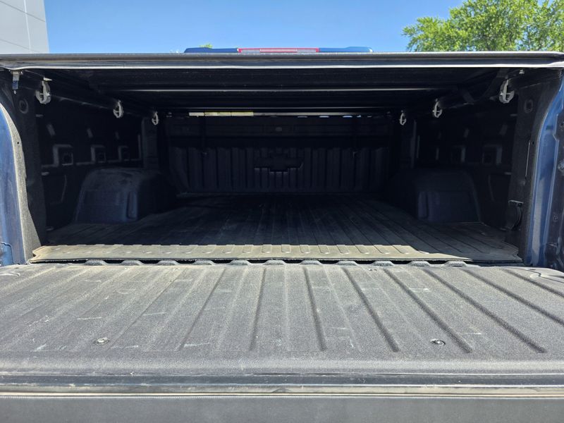 Used 2023 Chevrolet Silverado 1500 LT Trail BossImage 9