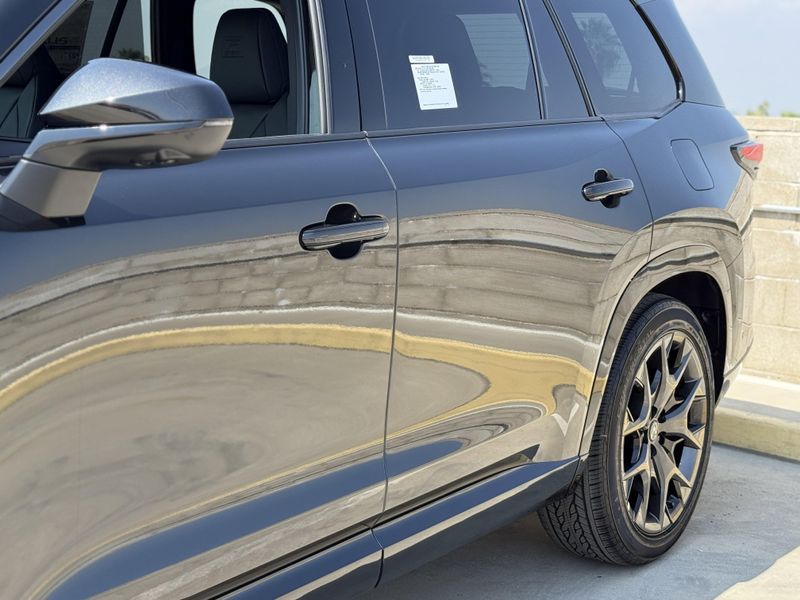 2025 LEXUS TX 500 500h F SPORT PremiumImage 9