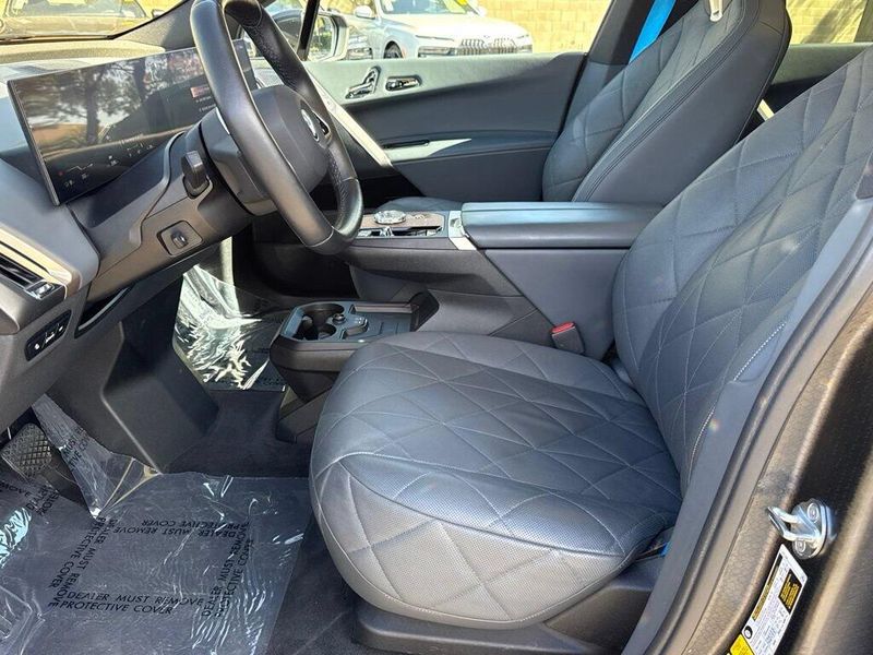 Used 2023 BMW iX M60Image 21