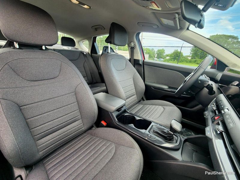 Used 2025 Kia K4 EX