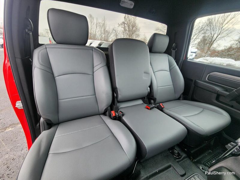 New 2026 RAM 3500 Tradesman Chassis Regular Cab 4x4 84' Ca