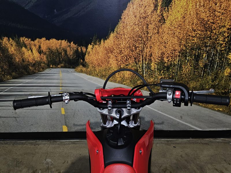 2025 Honda CRF125F Image 19