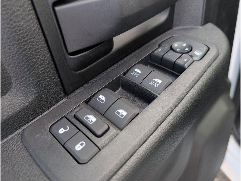 New 2026 RAM 3500 Tradesman Crew Cab Chassis 4x2 60