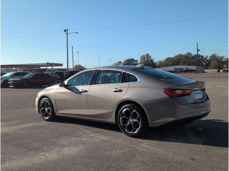 Used 2023 Chevrolet Malibu LTImage 3