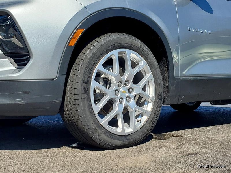 Used 2023 Chevrolet Blazer LT