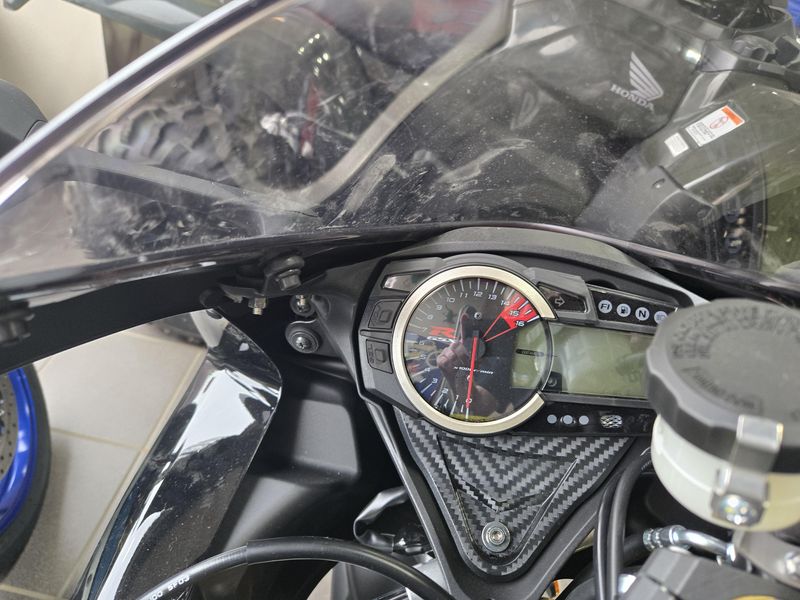 NEW 2026 SUZUKI GSXR750 Image 11