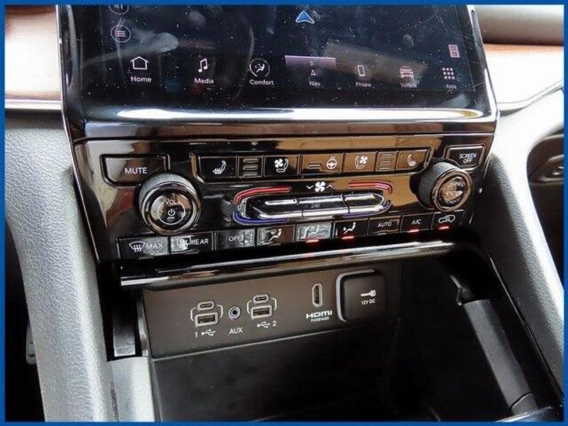 2024 Jeep Grand Cherokee SummitImage 18