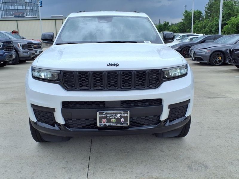 2023 Jeep Grand Cherokee L AltitudeImage 8
