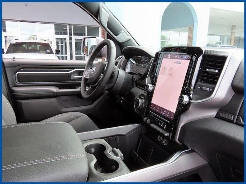 2025 RAM 1500 Big Horn Lone StarImage 8