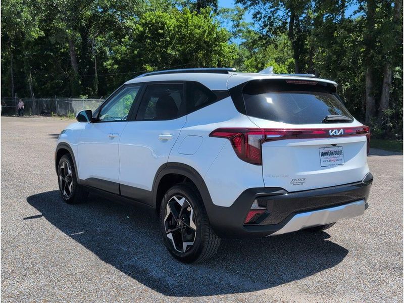 Used 2025 Kia Seltos SImage 3