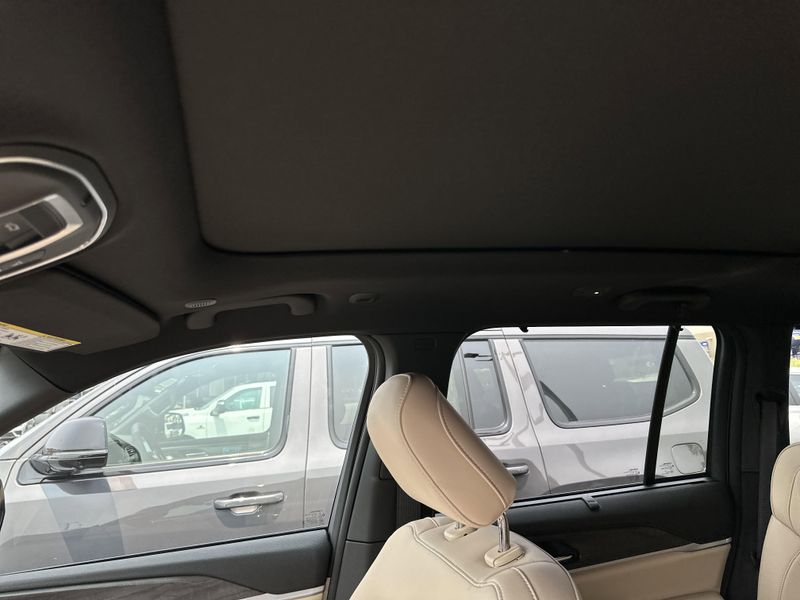 2025 Jeep Grand Cherokee Limited 4x4Image 32