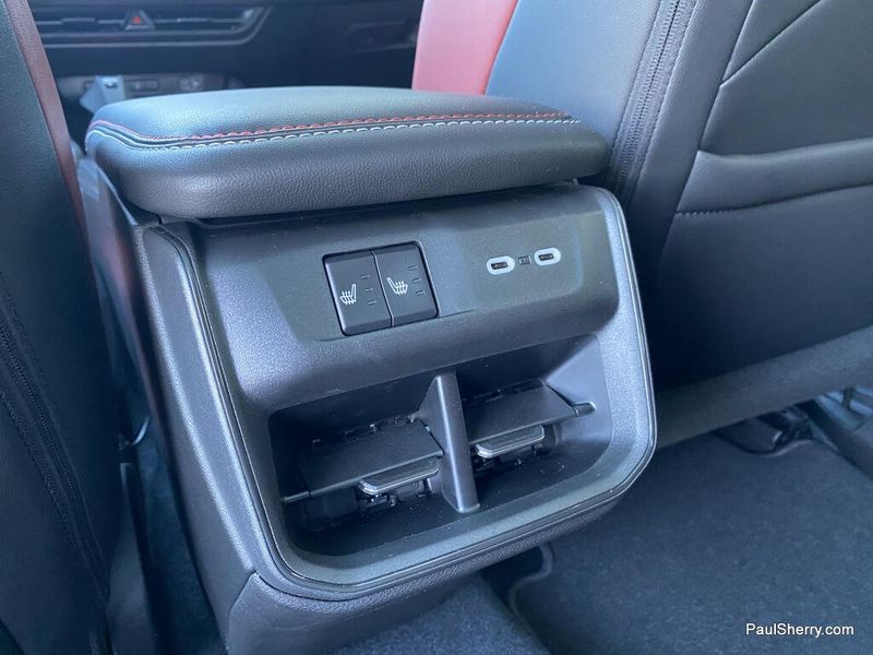 New 2026 Dodge Charger R/T Plus 4-door Awd