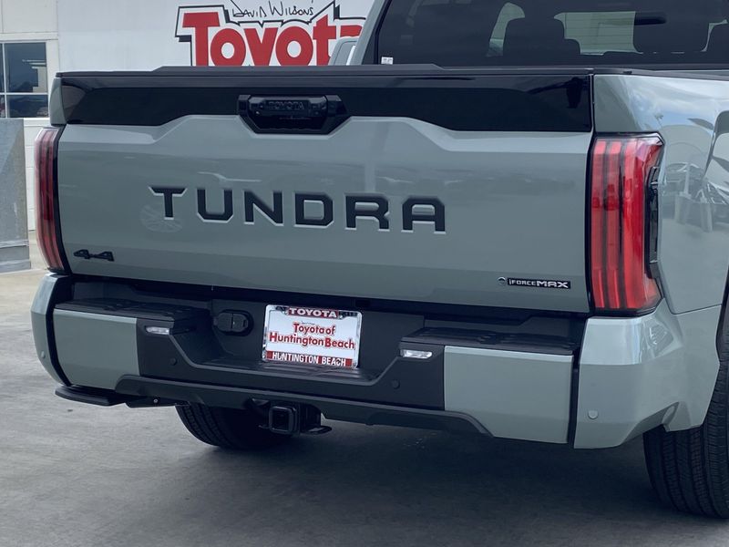 2025 Toyota Tundra Platinum HybridImage 4
