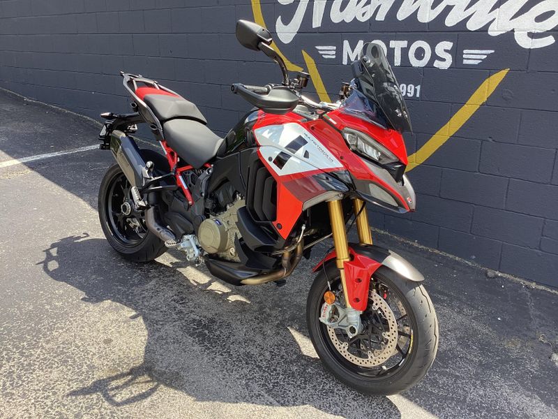 2024 Ducati Multistrada V4 Pikes Peak 